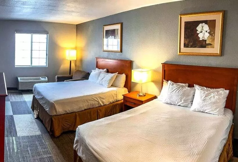 Hotelli Coratel Inn By Jasper Iowa Fairfield