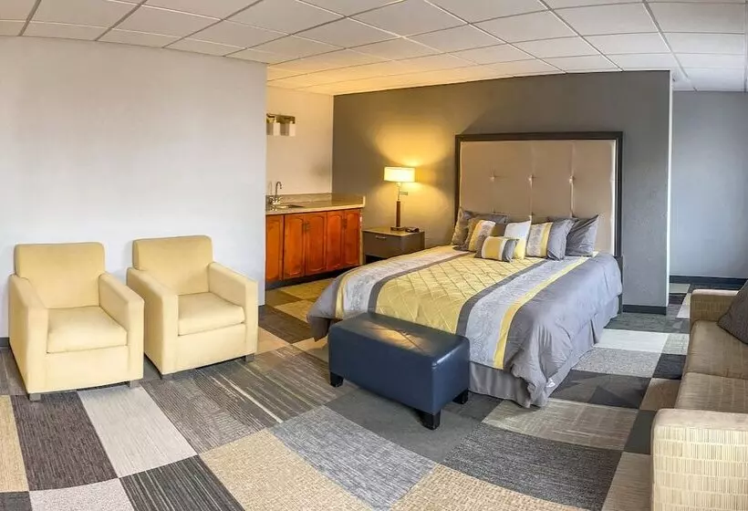 Hotelli Coratel Inn By Jasper Iowa Fairfield