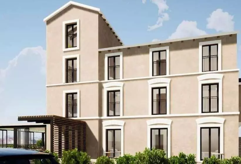 Hotelli Dunatovi Dvori Heritage