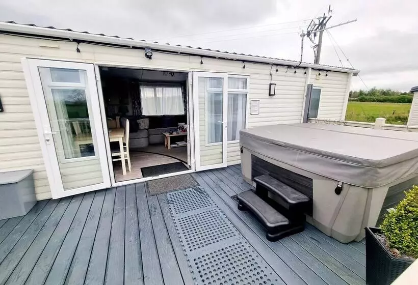 ホテル Fantastic 3 Bed Lodge Near Morpeth   Deer View