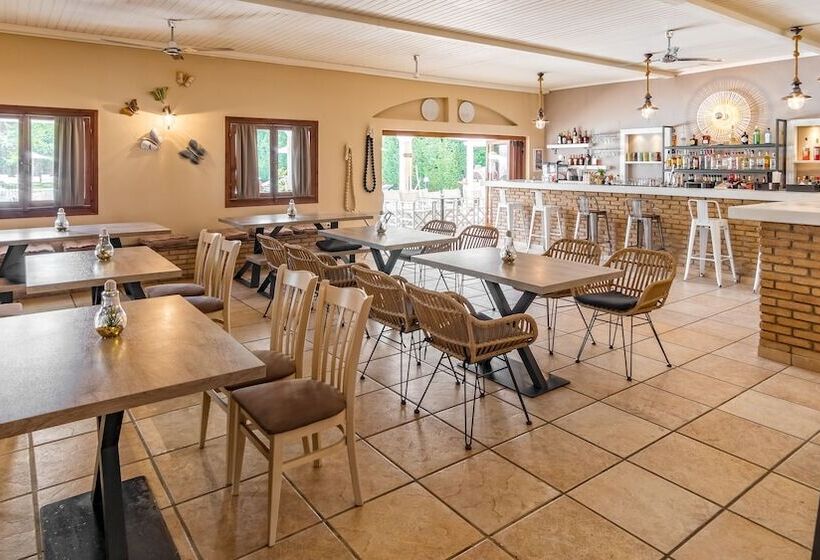 호텔 Goudelis Apartments