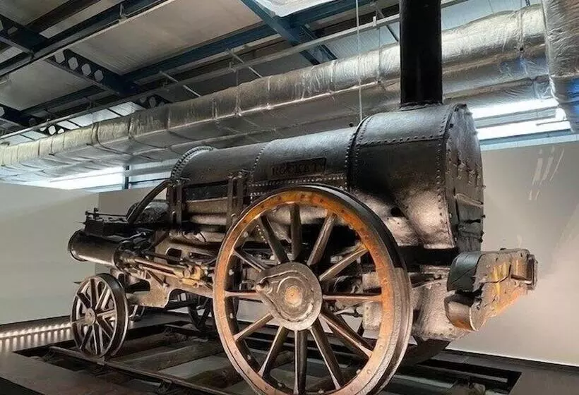 Hotelli Pine Boutique Lodge With Hot Tub For Couples & Dog