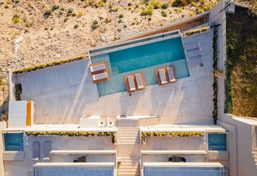 ホテル Saronida Hills