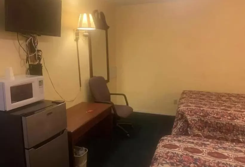 Motelli Economy Inn Poteau