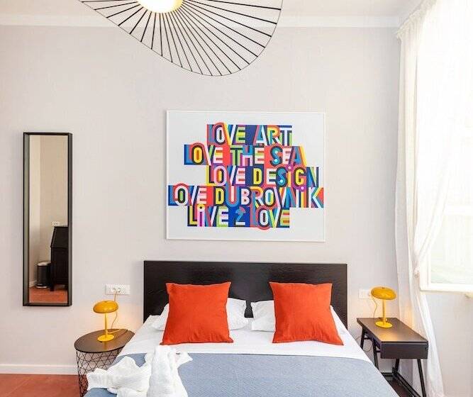 Пансион Cap Rooms