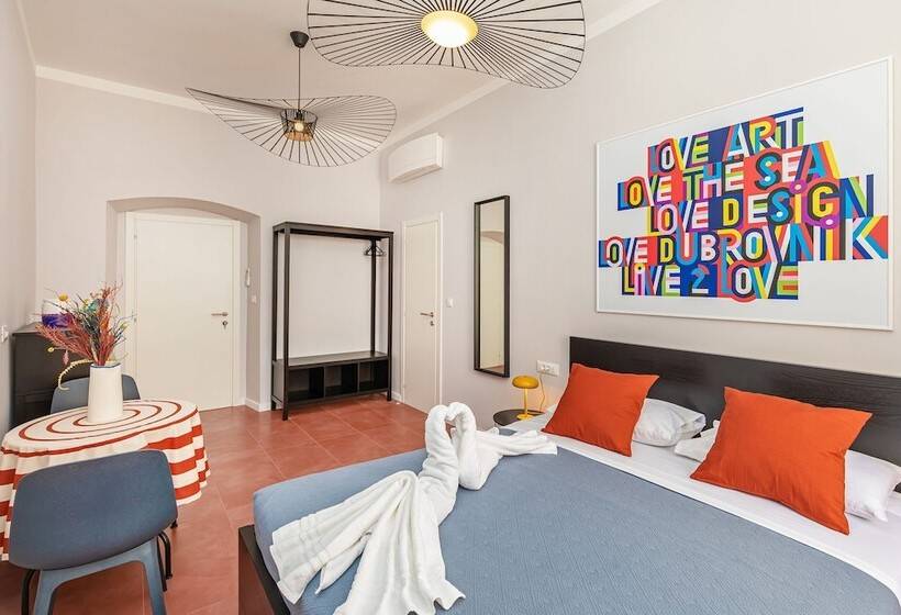 ペンション Cap Rooms