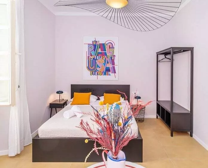 پانسیون Cap Rooms