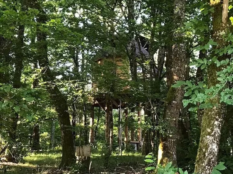 Majatalo Les Cabanes Perchées Du Mas Del Bosc