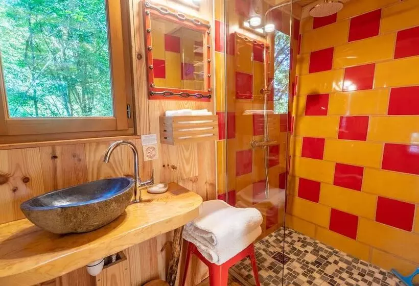 Majatalo Les Cabanes Perchées Du Mas Del Bosc