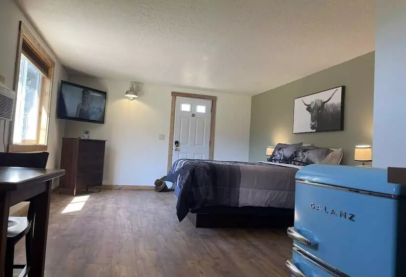 Lomakeskus Travellers Rest Cabins And Rv Park