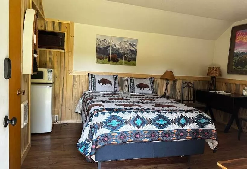 Lomakeskus Travellers Rest Cabins And Rv Park