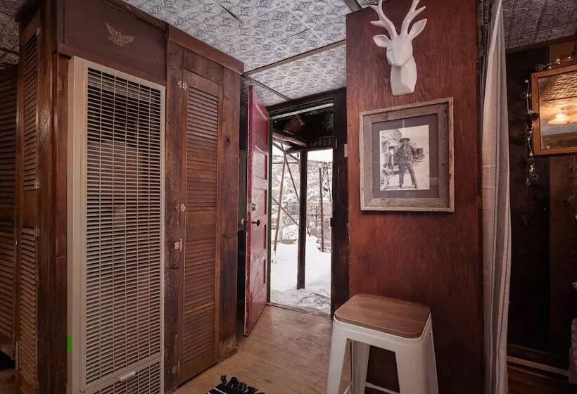 Ski In/ski Out Miners Cabin