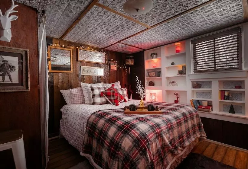 Ski In/ski Out Miners Cabin