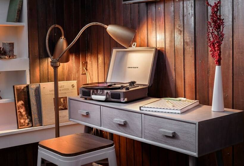 Ski In/ski Out Miners Cabin