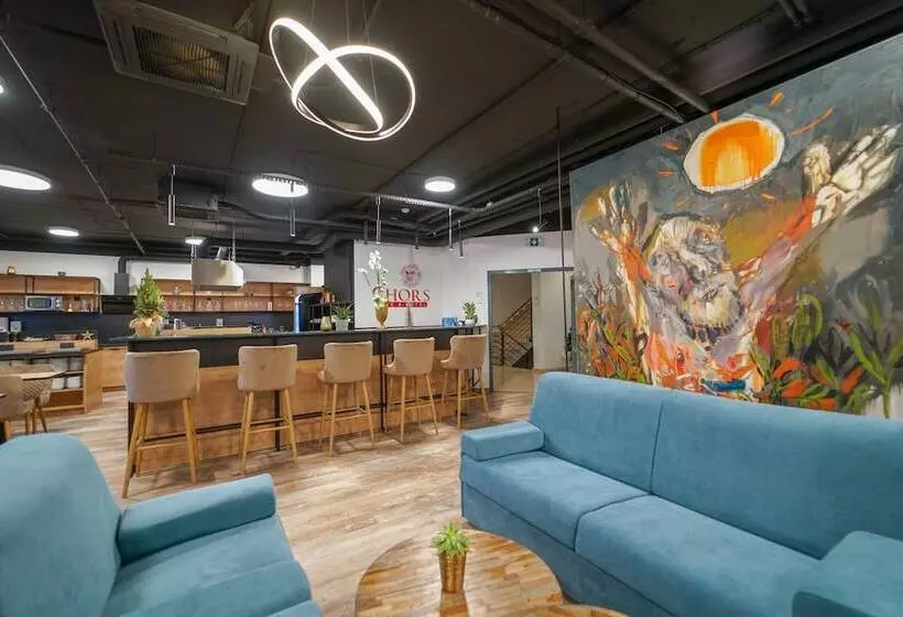 Chors Like A Hotel   Hostel