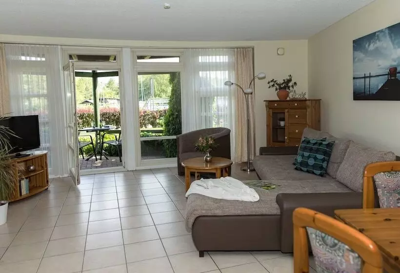 Hotelli An Der Metow Ferienpark.