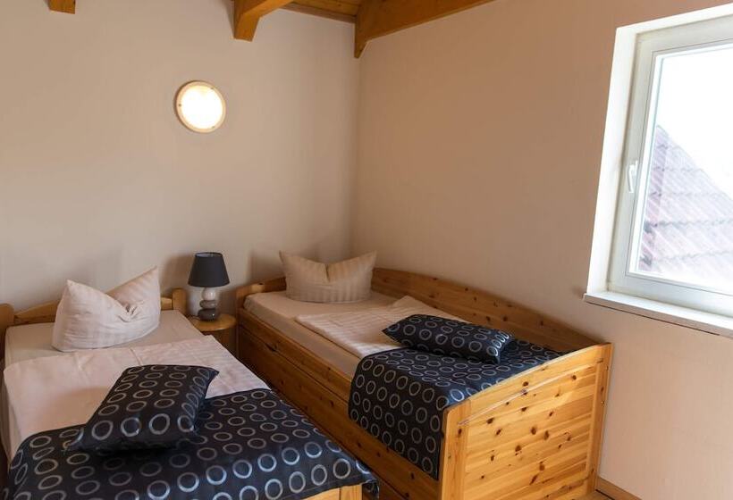 فندق An Der Metow Ferienpark.