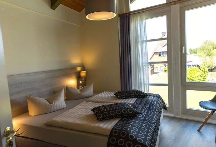 Hotelli An Der Metow Ferienpark.