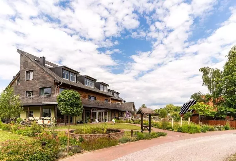 Hotelli An Der Metow Ferienpark.