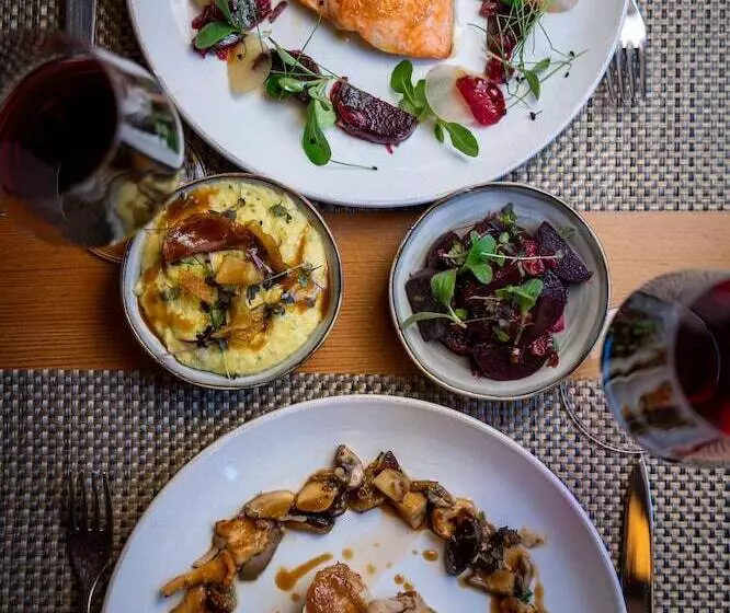 Hotelli De Commune Rougemont