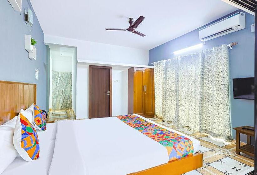 Fabhotel Edem Garden