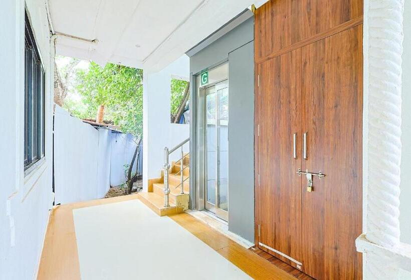 Fabhotel Edem Garden