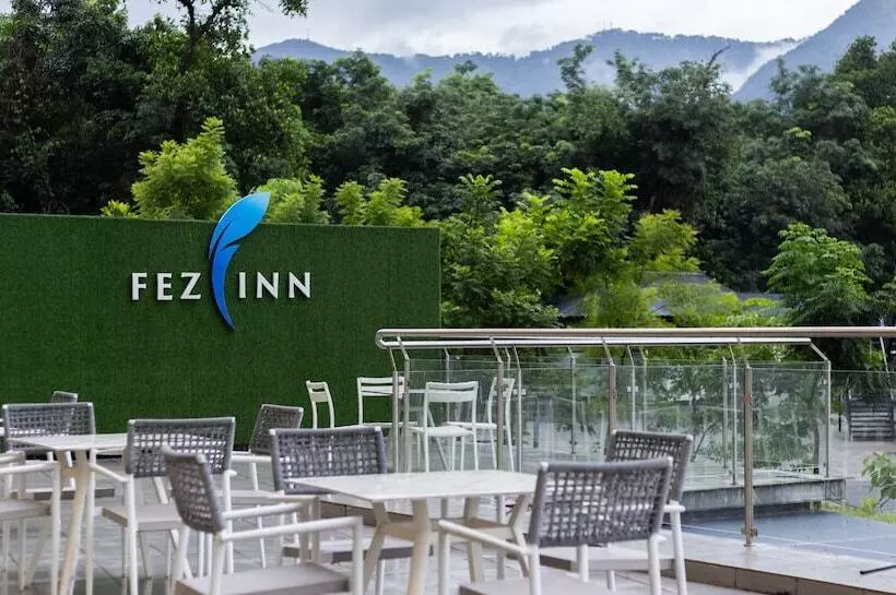 ホテル Fezinn
