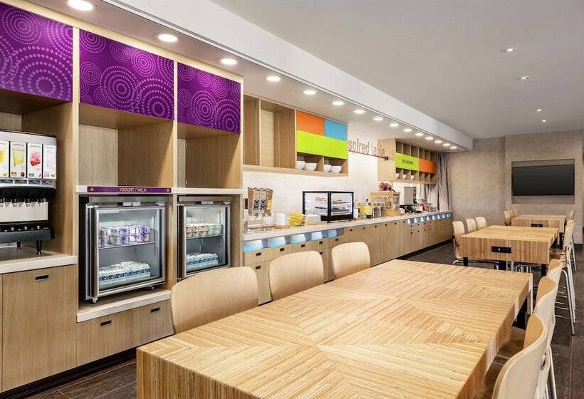 Отель Home2 Suites By Hilton Leesburg