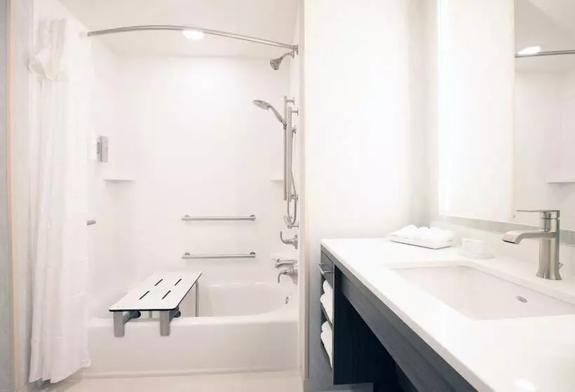 ホテル Home2 Suites By Hilton Leesburg