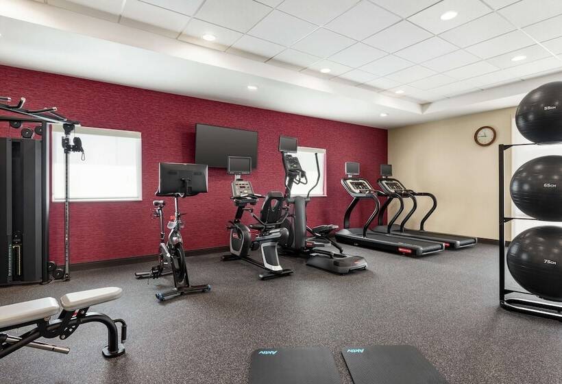 Отель Home2 Suites By Hilton Leesburg