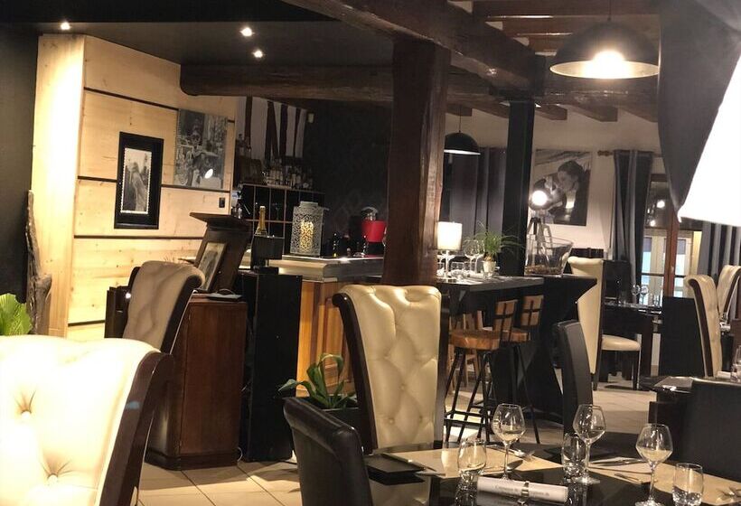 Отель Le Flaubert