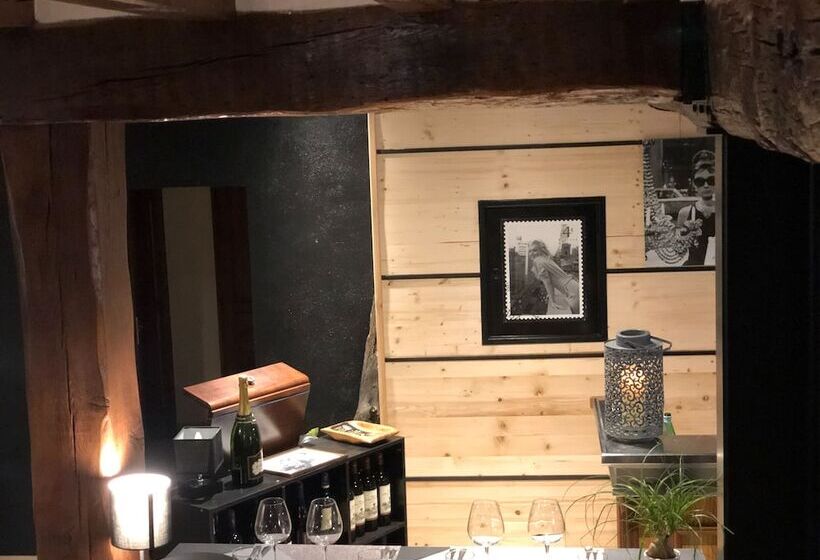 Отель Le Flaubert