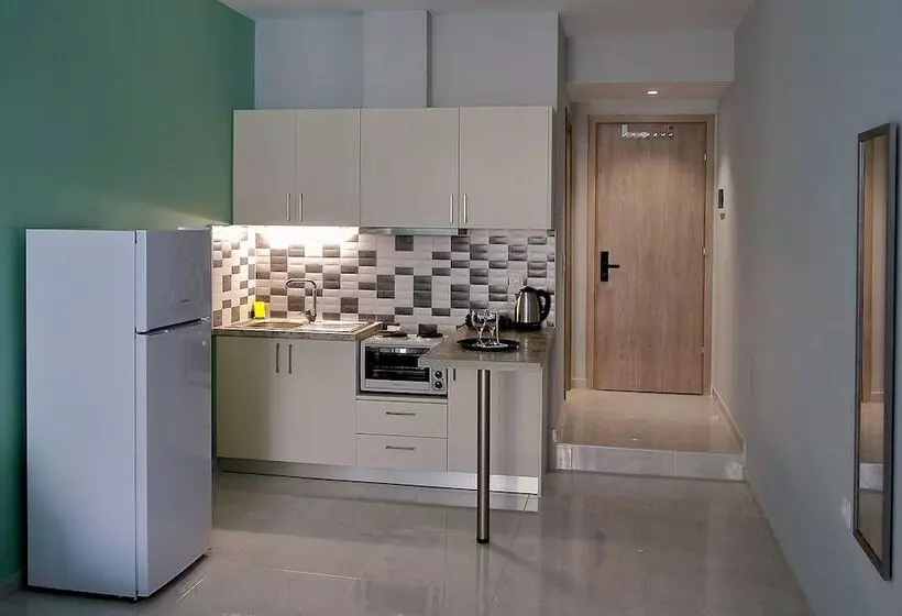 هتل Menta Studios