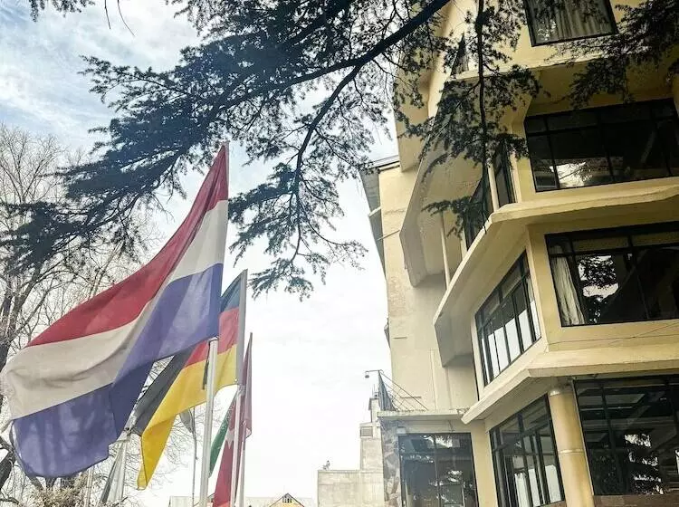 هتل Metropole