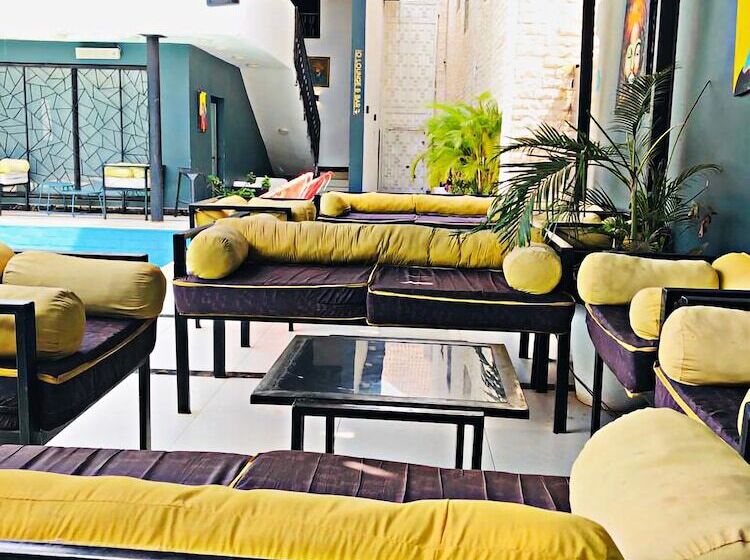 هتل Muse Boutique