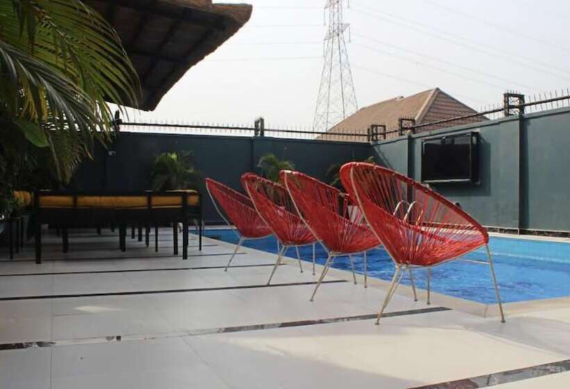 هتل Muse Boutique