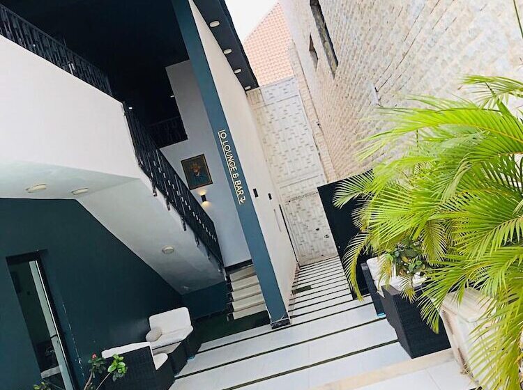 هتل Muse Boutique