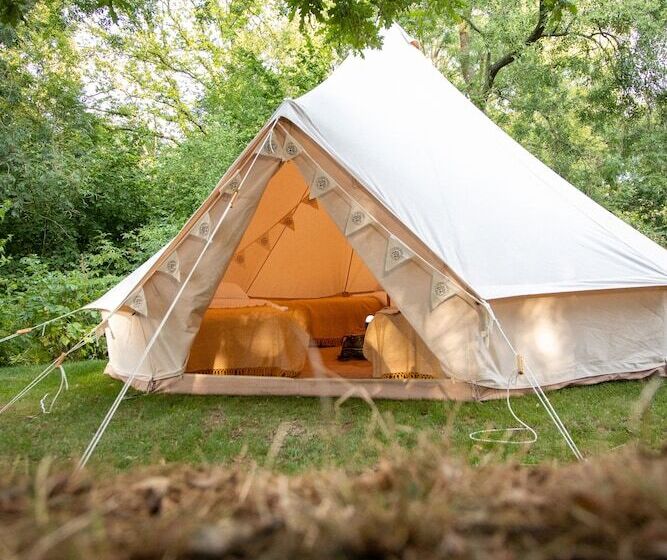 酒店 Nine Yards Bell Tents At The Open