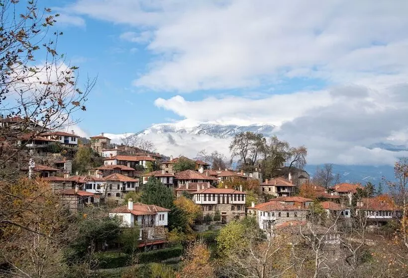 Hotelli Unedo All Seasons