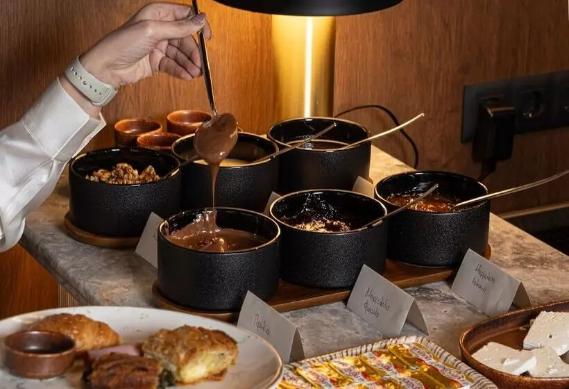 Hotelli Unedo All Seasons