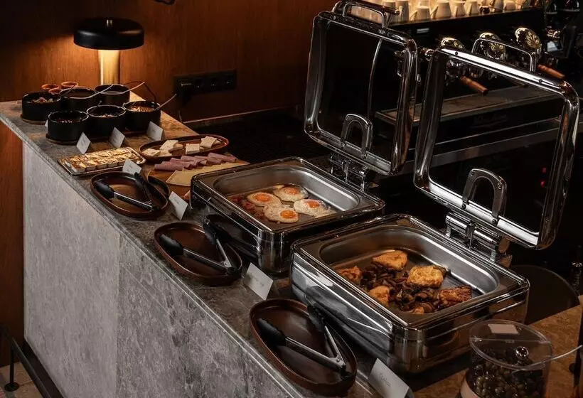 Hotelli Unedo All Seasons