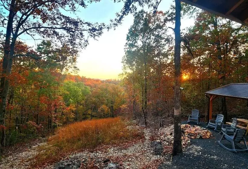 Hotelli Windstorm Cabin