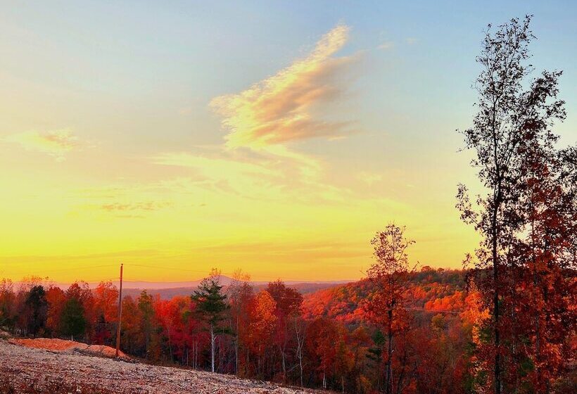 ホテル Windstorm Cabin