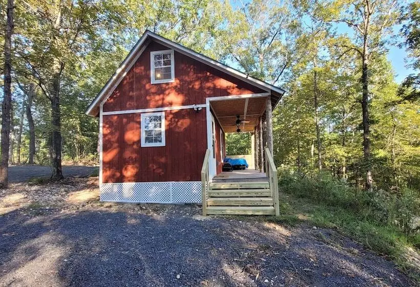 Hotelli Windstorm Cabin