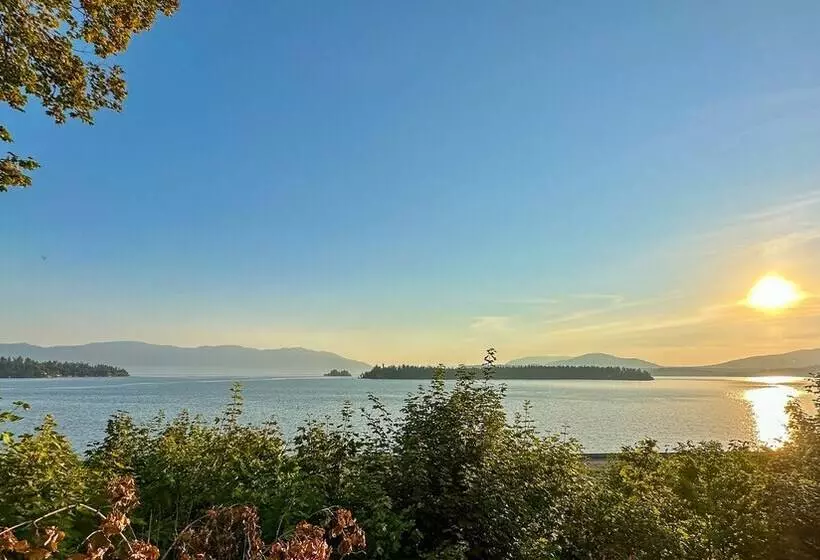 ペンション Hidden Bear Retreat Center