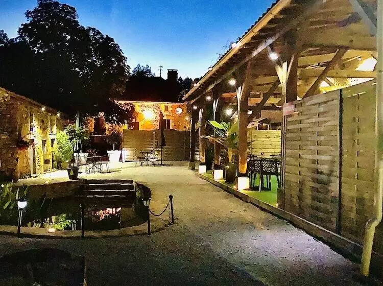 Majatalo La Biche Au Bois