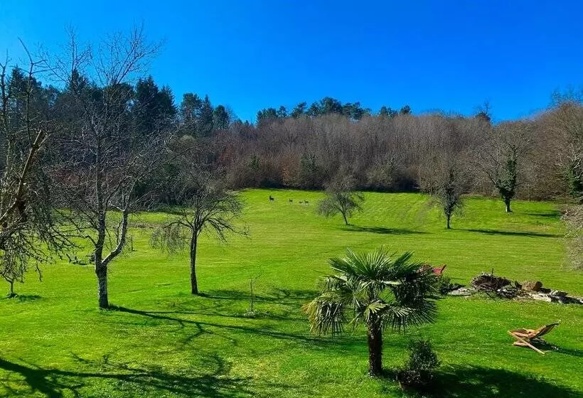 Majatalo La Biche Au Bois