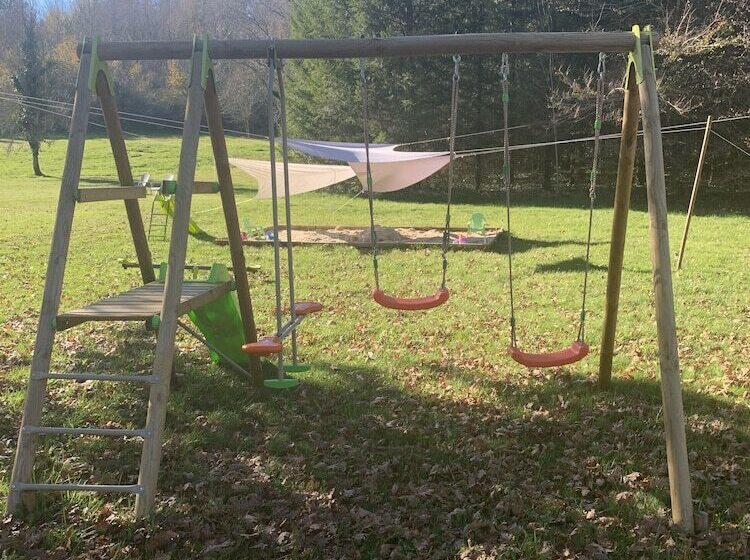 פנסיון La Biche Au Bois