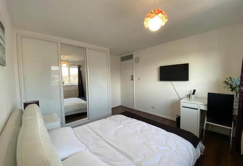 بنسيون Lovely Homes