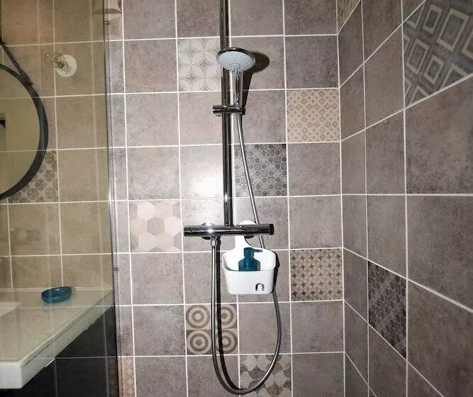 ペンション Sous Les Pins